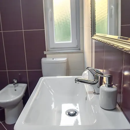 酒店 海岸别墅酒店 地拉那