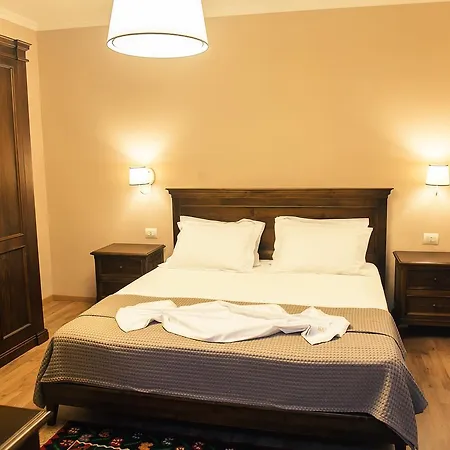 酒店 海岸别墅酒店 地拉那