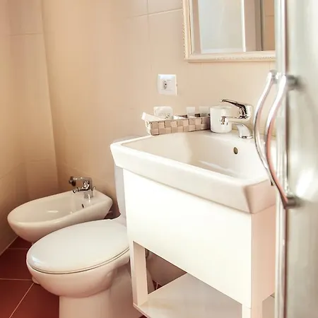 Vila Bregu Hotel