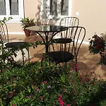 Hotel Vila Bregu 4*