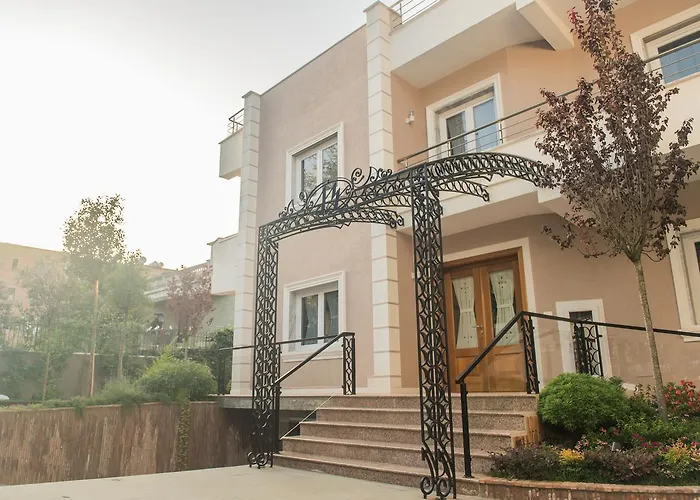 호텔 Vila Bregu 4*